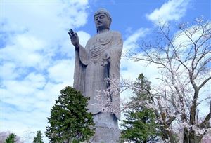 Khám phá bên trong tượng Phật lớn nhất thế giới ở Nhật Bản