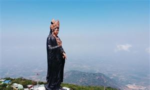Chiêm ngưỡng tượng Phật Bà cao nhất châu Á trên miền tâm linh Núi Bà kỳ vĩ