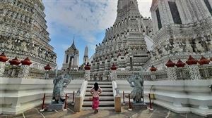 Khám phá Wat Arun – Ngôi chùa Bình Minh đẹp nhất Thái Lan