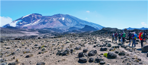 Về Kilimanjaro đi tìm nóc nhà Châu Phi huyền bí