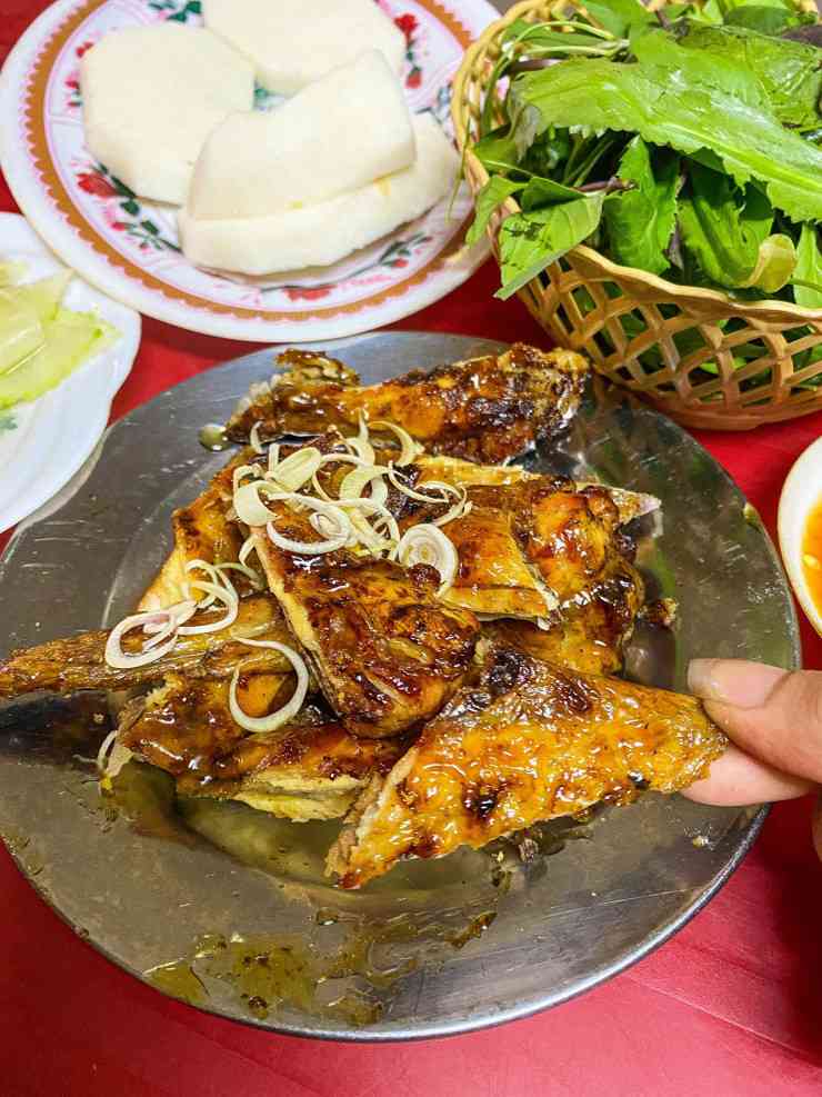 Cầm 250 nghìn đồng đi food tour ở “xứ sở nhà thờ” - 3