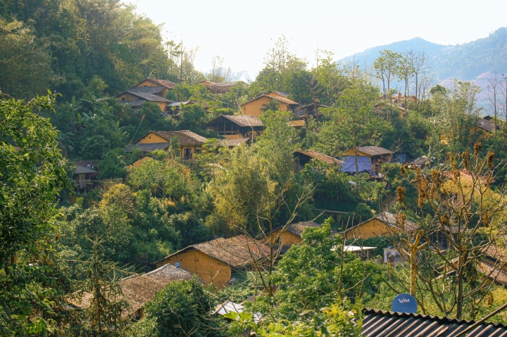 Say đắm trước vẻ mộc mạc ở ngôi làng cổ trăm tuổi ‘bị lãng quên’ ở Hà Giang - 2