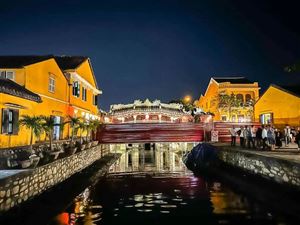 Phố cổ Hội An về đêm có gì? Top 10 trải nghiệm đáng giá nhất