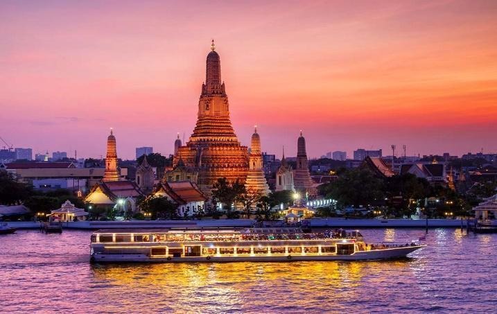 TRẢI NGHIỆM DU THUYỀN TRÊN SÔNG CHAO PHRAYA NGẮM NHÌN THỦ ĐÔ BANGKOK